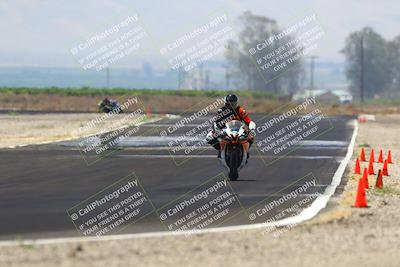 media/Jun-07-2025-TrackDaz (Sat) [[4413525952]]/B Group/220pm (Turn 9)/